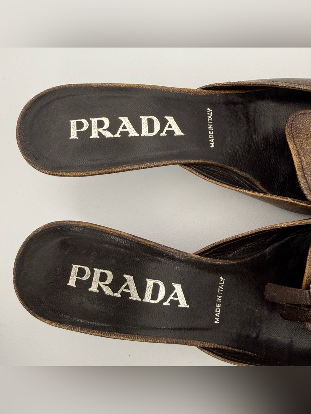 Vintage Prada Bronze Brown Leather Kitten Heel Mule Slides Sz 35.5 Made in Italy - Picture 9 of 17
